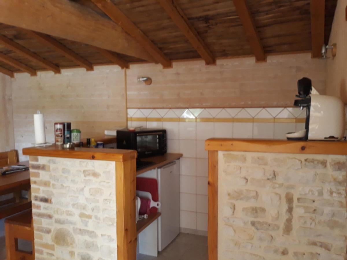 La maison neuve Fontaines  Extérieur photo